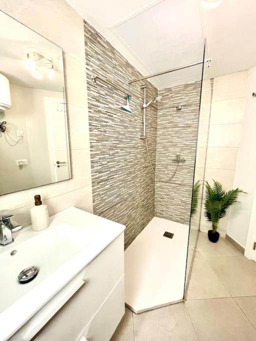 La Cabanana - Apartment W Pool And High-Speed Wifi Corralejo Luaran gambar